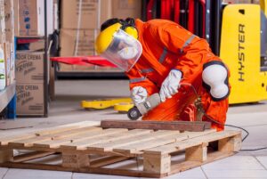 Niebezpieczeństwo w pracy związane z chemią budowlaną
